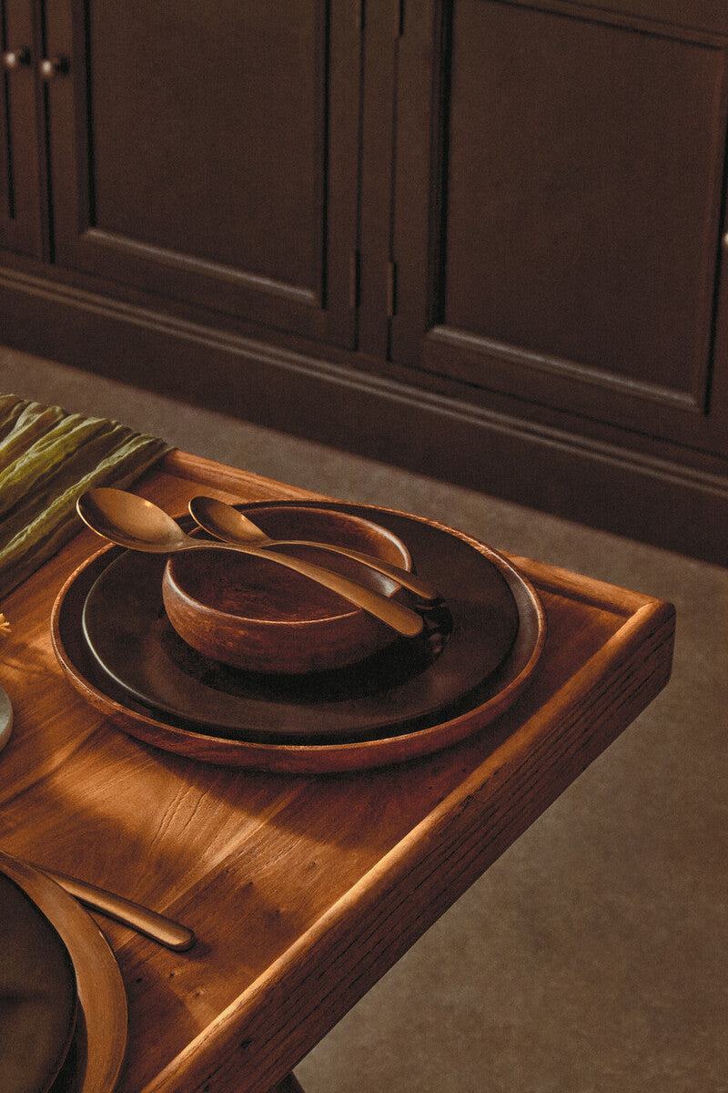 Kora Round Acacia Wood Plate