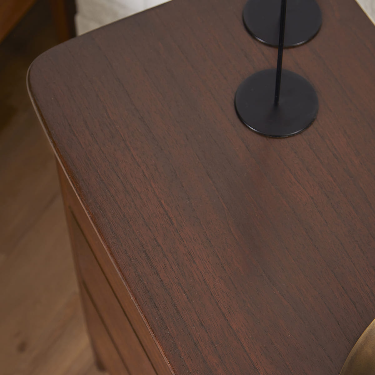 Extraordinary Emporium Eco friendly furniture, hand crafted furniture, solid wood, hard wood furniture
